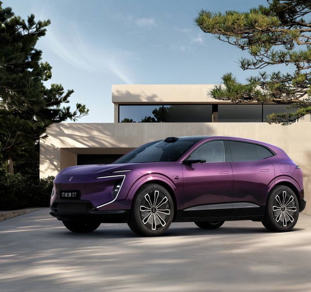 AVATR 7 2024 Pro+ EV Edition Damson Metallic (special color)