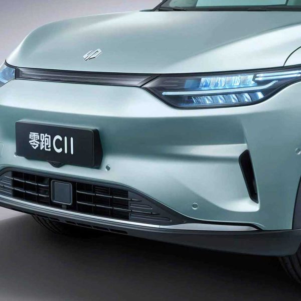 Leapmotor C11 2021 Updated Luxury Trim Grille Close-up